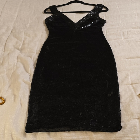 Alice + Olivia Sparkling Black Backless Dress - Picture 9 of 16
